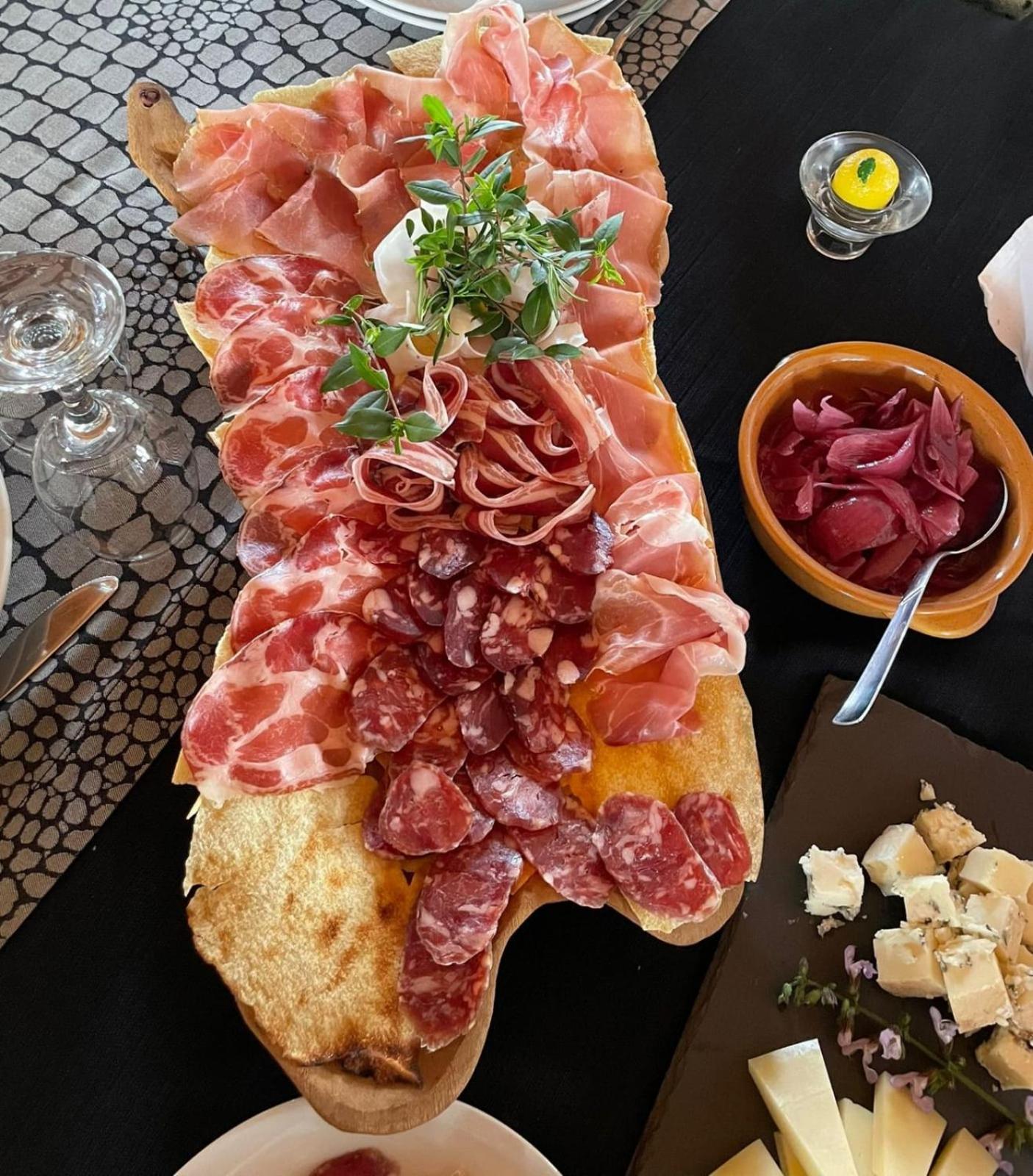Tenute Testoni Agriturismo E B&B Bassacutena Kültér fotó
